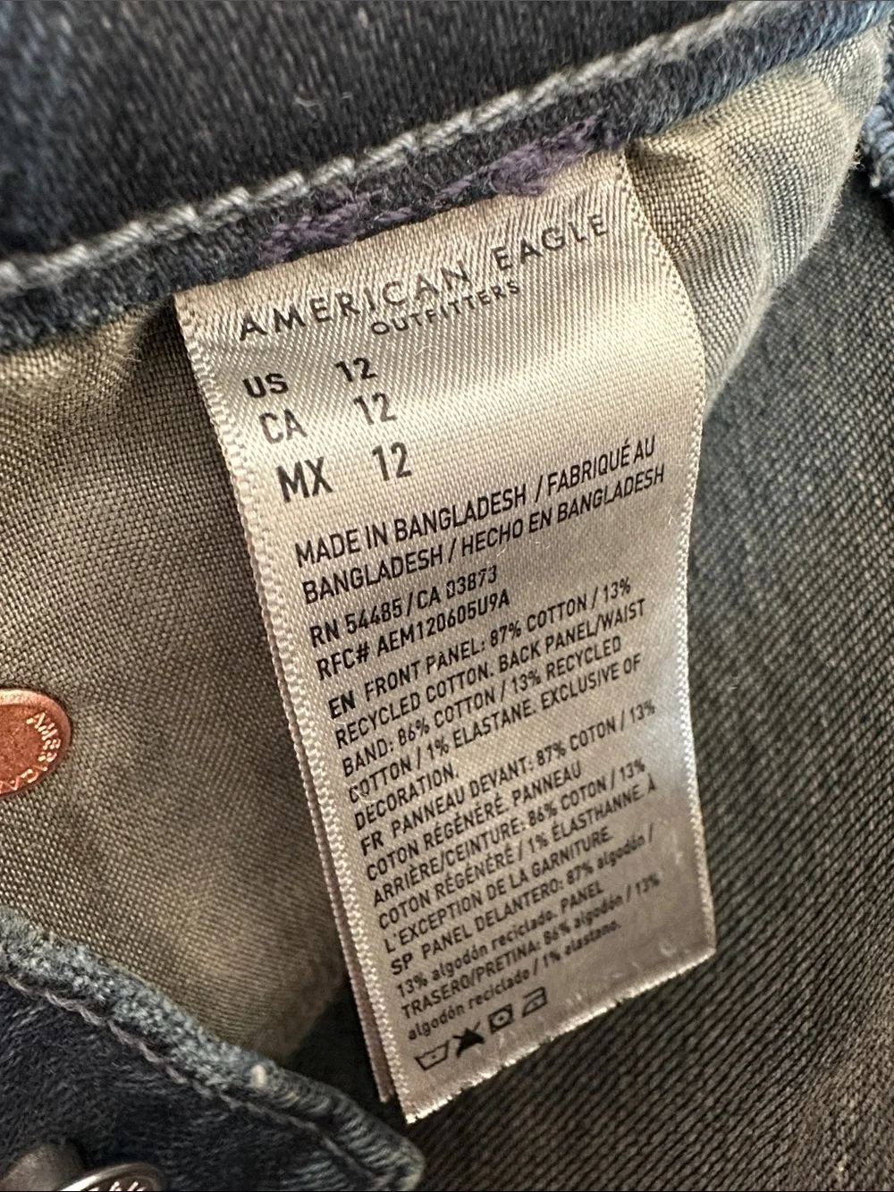 American Eagle Outfitters Indigo Dask Wash Denim Strigid High-Rise Shorts